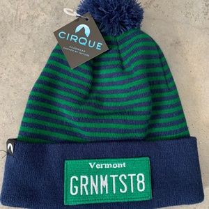 Pom Pom Hat - Vermont, NWT